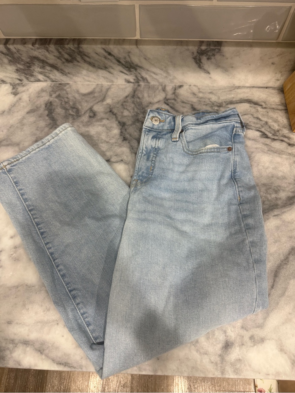 Old Navy Light Blue High-Rise Straight Jeans
